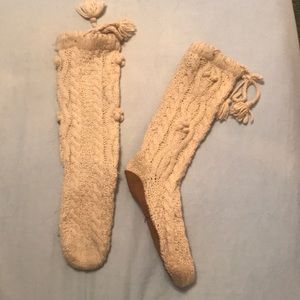 Offwhite slipper muck lucks